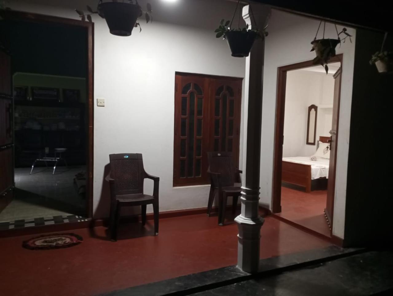 Relax Home Rambukkana Exterior foto